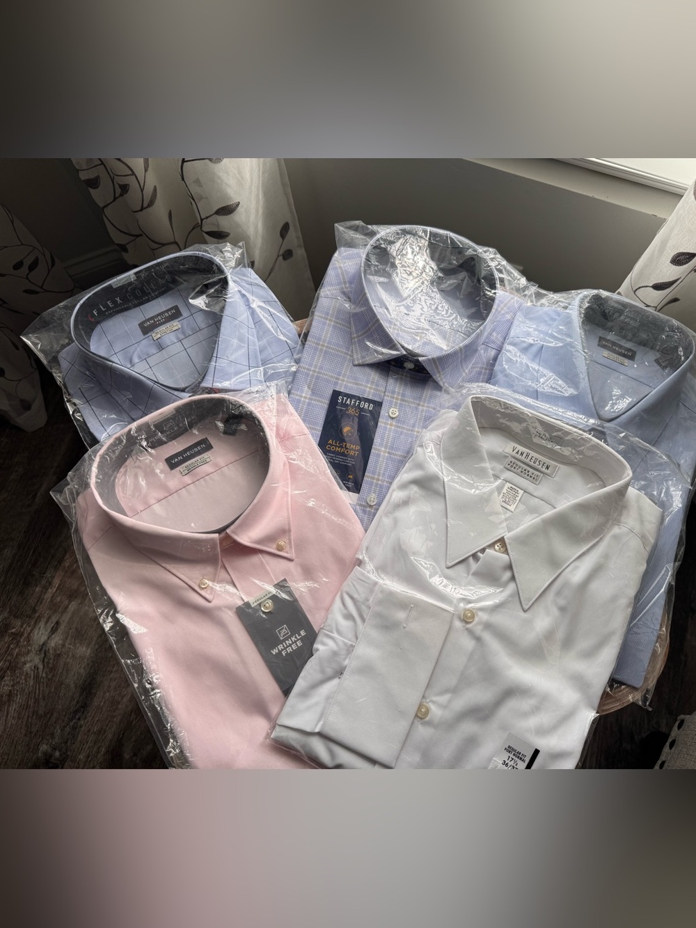 Van Heusen/Stafford Men's Dress Shirt with Point Collar - 5 Multi Pack Look
